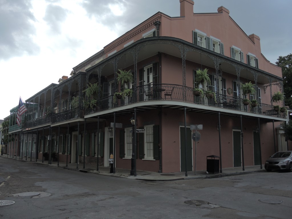 Building in the French Quarter 